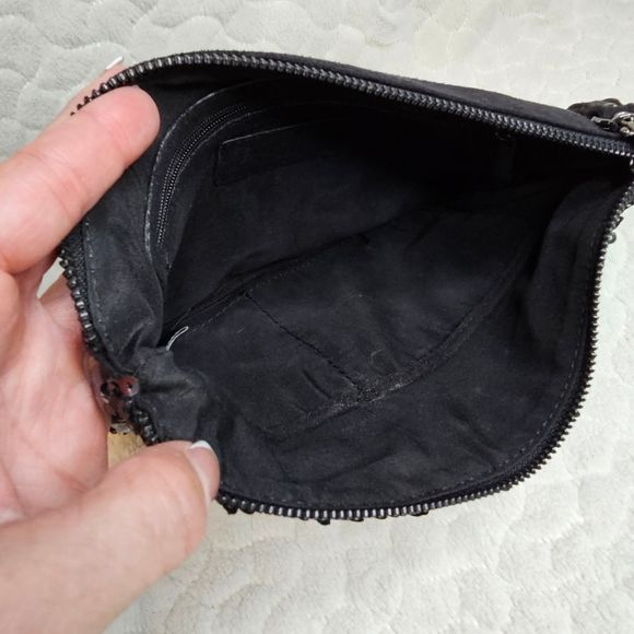 Express sequin clutch make-up bag black wristlet - Picture 2 of 7